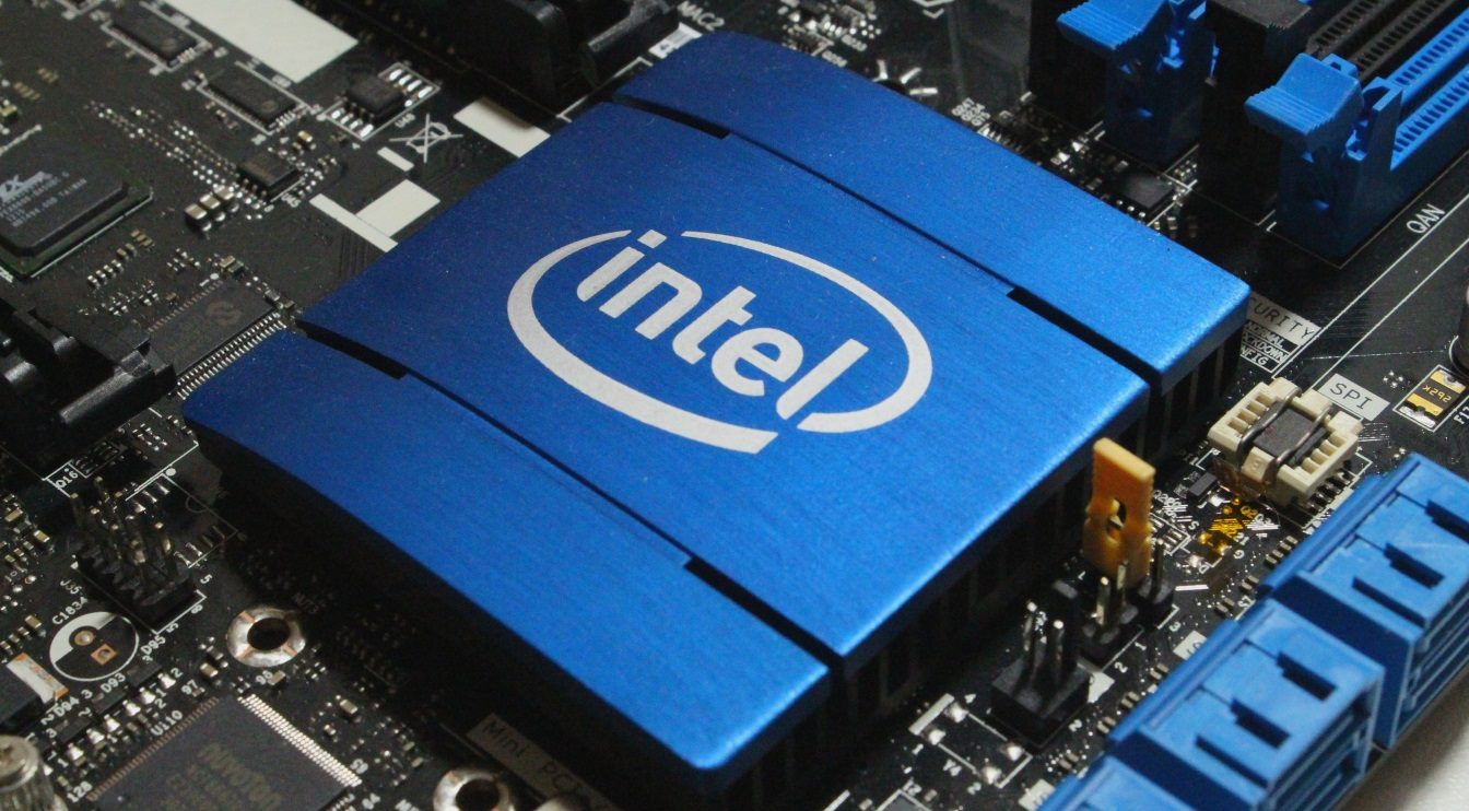 Intel припиняє підтримку застарілого обладнання та видалить оновлення BIOS до кінця тижня