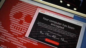 Новий вірус-вимагач націлений на великі компанії та краде дані перед атакою