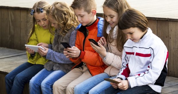 children smartphone