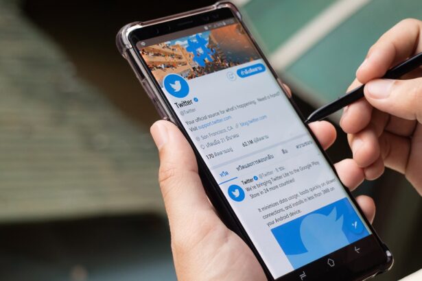 X остаточно відмовляється від домену Twitter.com