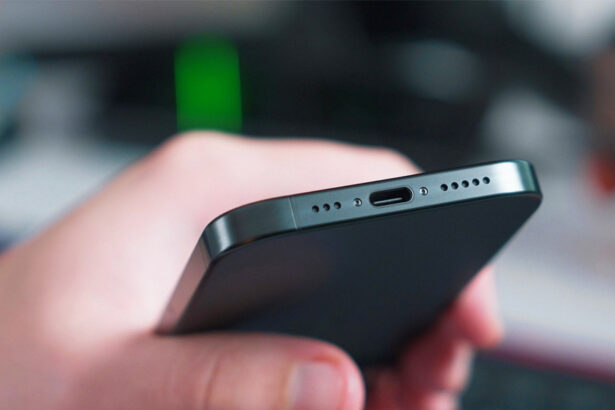 13 пристроїв, які можна підключити до USB-C порту iPhone