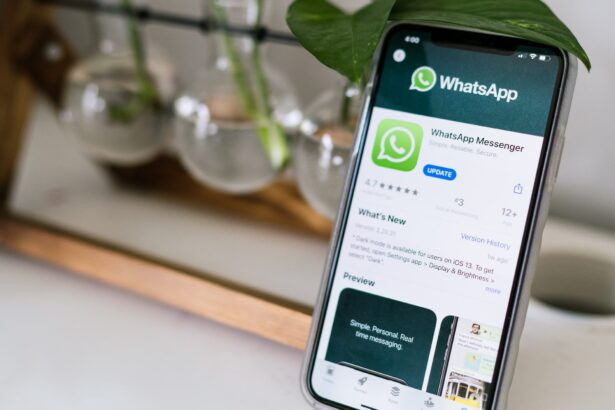 WhatsApp відключить більше iPhone у 2025 році