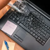 Що робити, якщо Ви залили свій ноутбук