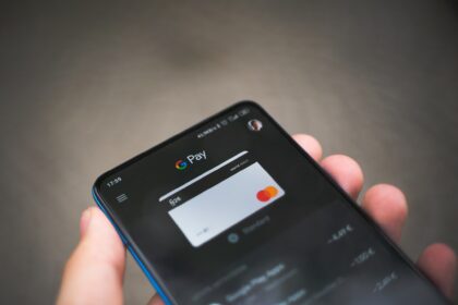 Як переказати кошти за допомогою Google Pay