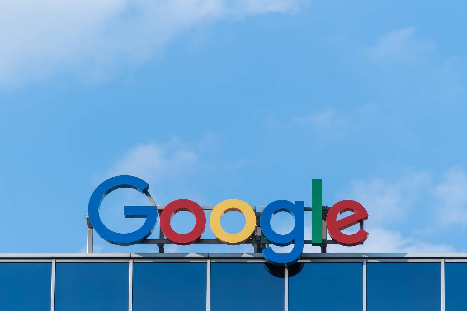 Хакери вимагають від Google звільнити двох ключових співробітників з кібербезпеки - Cybercalm на we.ua