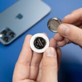 Чому батьки повинні тримати AirTags подалі від дітей