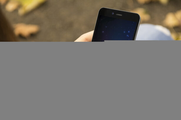 Smartphone batteries dont last forever. Here are some signs you need a new one.