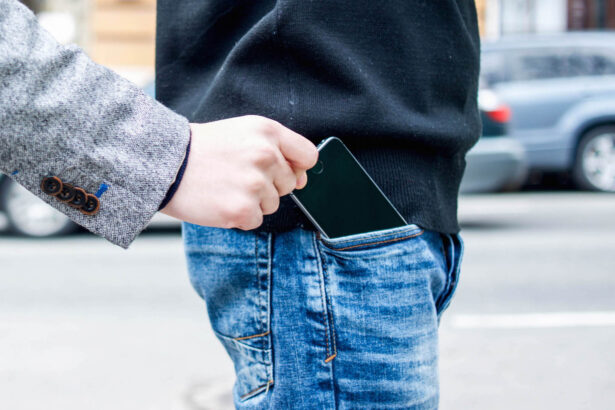 Як знайти iPhone, якщо він вимкнений або розряджений?