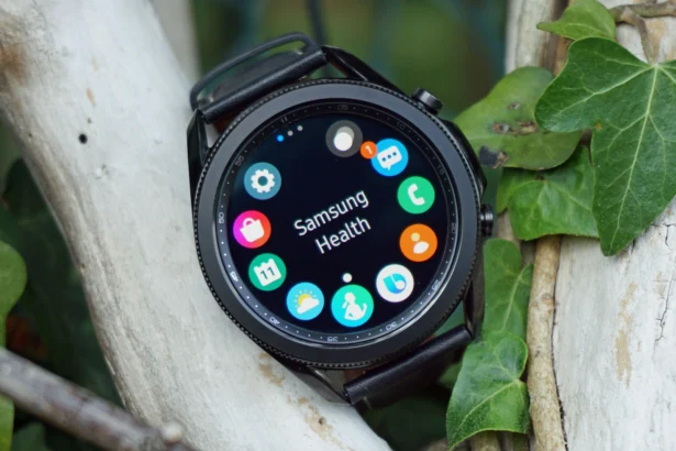 Samsung зніме з виробництва свої старі смарт-годинники на базі Tizen