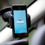 У Google Maps та Waze з'явилося 5 нових функцій. Ось як вони можуть вам допомогти