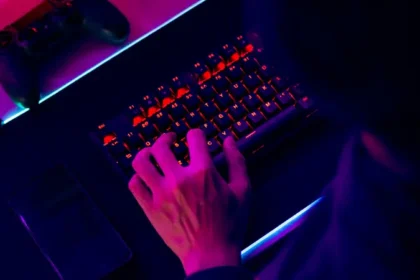 Шкідливе ПЗ Myth Stealer полює на геймерів через фейкові ігрові сайти