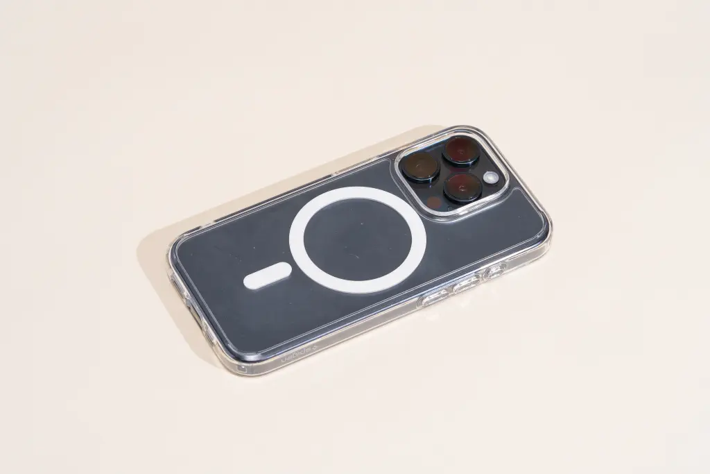 На що звертати увагу при виборі чохла для iPhone 15 Pro? - Cybercalm on we.ua