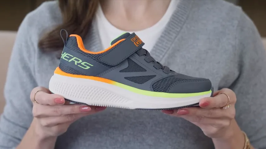Skechers випускає дитяче взуття з прихованим відділенням для AirTag - Cybercalm на we.ua