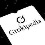 Чи варто довіряти Grokipedia? Науковці оцінили AI-енциклопедію Ілона Маска
