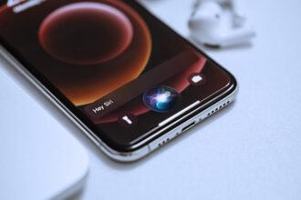 Apple готує повноцінний чатбот-Siri на базі Gemini — що зміниться в iOS 27