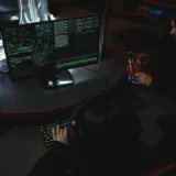 Як кіберзлочинці взаємодіють між собою