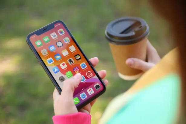Старі iPhone стануть швидшими: що Apple обіцяє в iOS 27 власникам моделей від 2019 року