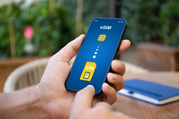eSIM чи фізична SIM-картка: що краще і чим вони відрізняються